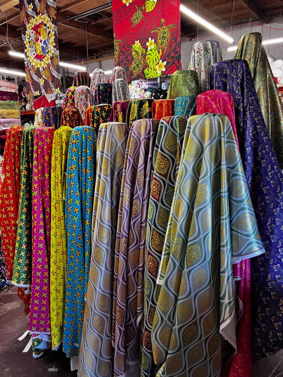 storefront banner